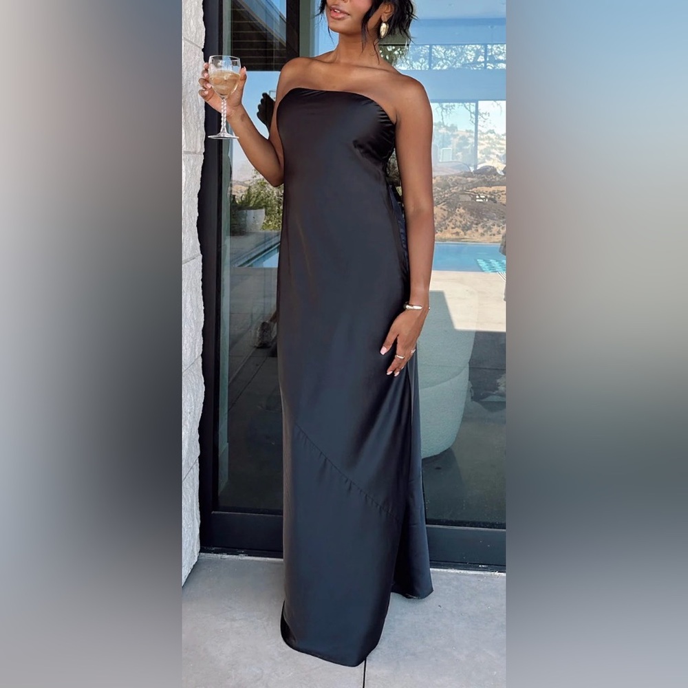 Show Me‎ Your MuMu Taylor tube maxi Black Strapless Gown